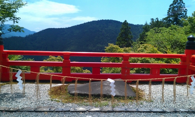 【京都】鞍馬山を徒歩で登って鞍馬寺へ、そのまま山越えして貴船に行ってきたよ
